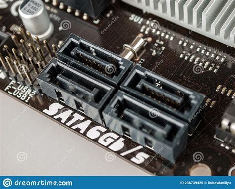 Penggunaan Kartu SATA III HDD SSD SY-MRA25023 di Slot PCI