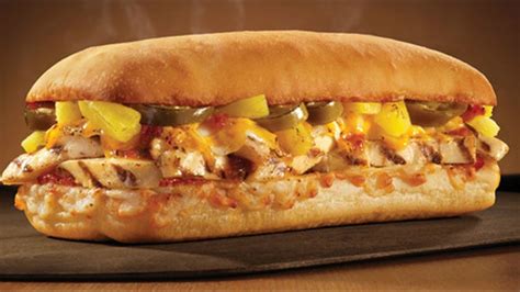 Buffalo Chicken: Seluruh Kelezatan dalam Bentuk Sandwich