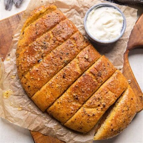 Resep Roti Garlic yang Lezat dengan Cream Cheese dan Sayuran