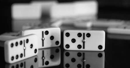 Tips dan Trik Permainan Domino: Menguakkan Keunggulan Anda