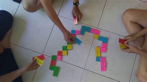 Math Domino: Alat Peraga Matematika Inovatif