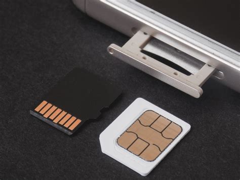 Mengenal Hybrid SIM Card: Fungsi, Kelebihan, dan Harga