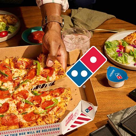 Domino’s Pizza: Berbagai Pilihan dan Layanan Online