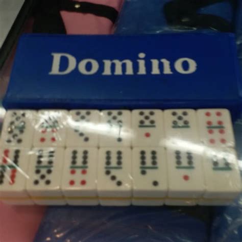 Permainan Domino: Strategi dan Tips untuk Menang