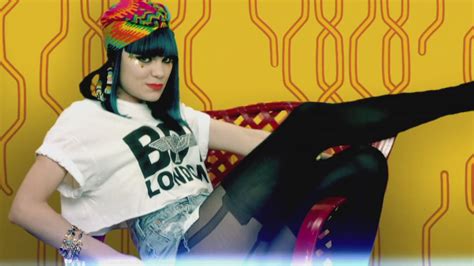 Jessie J’s Domino Video: A Feast of Colourful Outfits and Funky Dance Beats