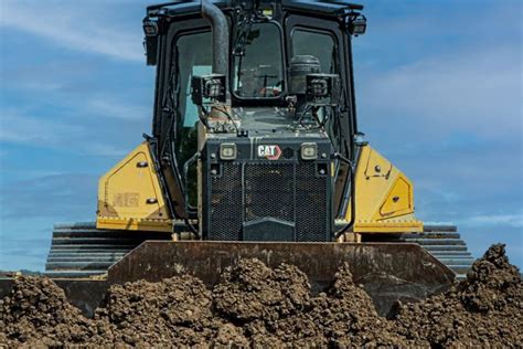 Teknologi Terbaru pada Buldozer Komatsu: Meningkatkan Efisiensi dan Produktivitas