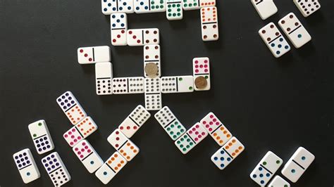 Mexican Train Dominoes: Aturan Utama dan Tujuan