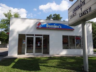 Makan di Domino’s Pizza Tullahoma, TN