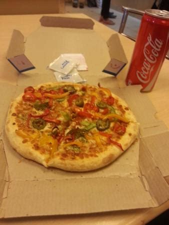 Dominos Pizza di Shivalik Plaza, Ahmedabad