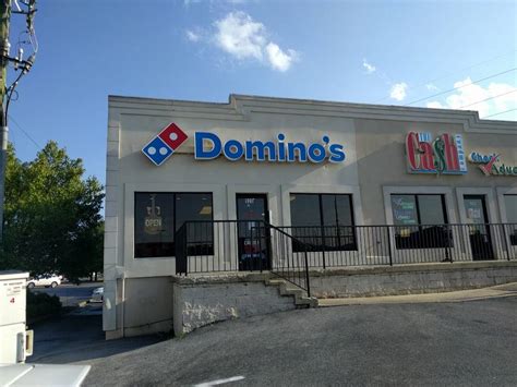 Penginapan di Bristol, Tennessee: Domino’s Pizza dan Restoran Lainnya