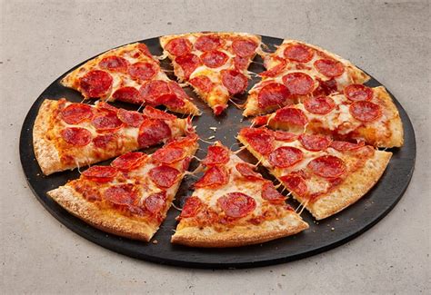 Siapa yang Memiliki Pizza Pepperoni Terbaik