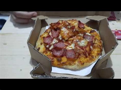 Koleksi Pizza Domino’s: Siap Sedia untuk Disajikan