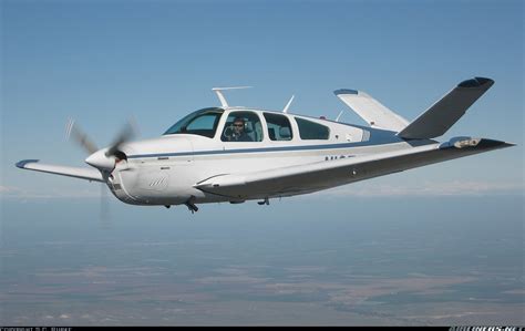 Penggunaan Beechcraft Model 35 Bonanza Selama Perang