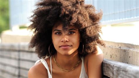 Zazie Beetz Jadi Domino di Deadpool 2