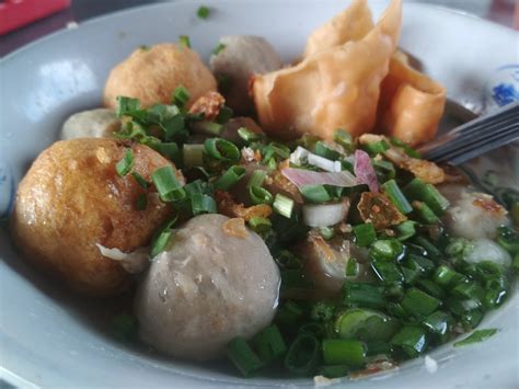 Bakso Rejeki: Makanan Favorit di Blitar