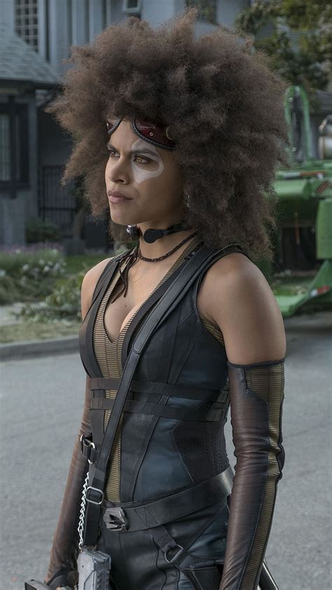 Zazie Beetz Berhasil Keluar dari Deadpool 3