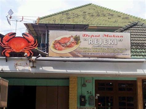 Menemani Kepiting Gemes di Depot Makan Rejeki Semarang