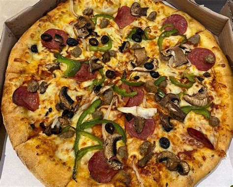 Domino’s Pizza Sunter: Restoran Favorit untuk Makanan yang Enak dan Praktis