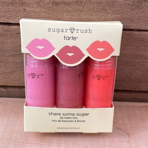 Moisturizing Vegan Tinted Lip Balm dari Tarte Cosmetics