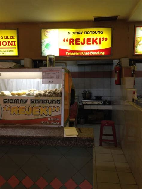 Siap Masak, Siap Saji di Siomay Bandung “Rejeki”, Grand Indonesia