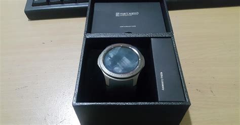 Smartwatch Domino Marvel DM368: Tampilan Jam yang Bisa Di-Gonta-Ganti