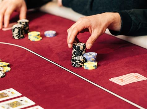 Poker di Vancouver: Mereka yang Berjaya dan Memimpin Revolusi