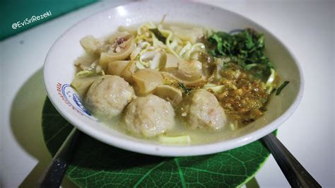 Rejeki Hokkian Noodle: A Tasty Destination in Surabaya