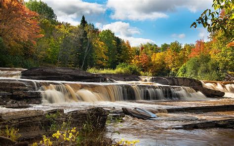 Sejarah dan Kenangan Bonanza Falls: Temuan Gemilang di Ontonagon, Michigan