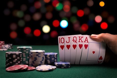 Mengemukulkan Situs Poker Online Terbaik