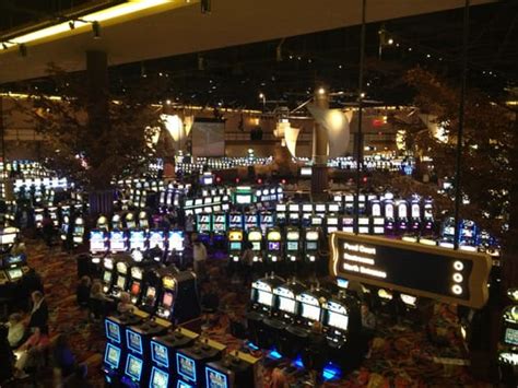 Bally’s Twin River Lincoln Casino Resort: The Ultimate Gaming Destination