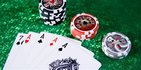 Permainan Poker Online: Tips dan Trick untuk Menjadi Pemain Berhasil